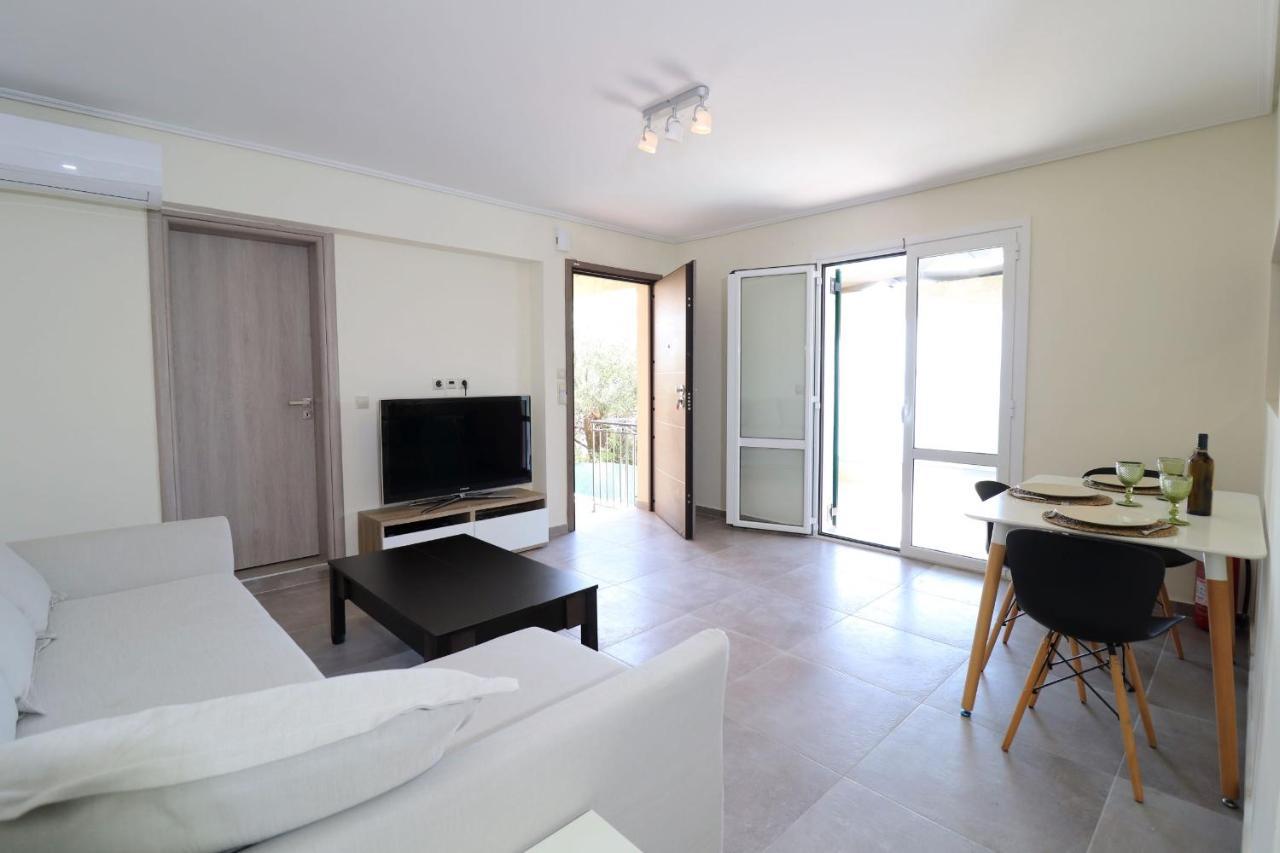 Villa Faiax Pyrgi  ภายนอก รูปภาพ