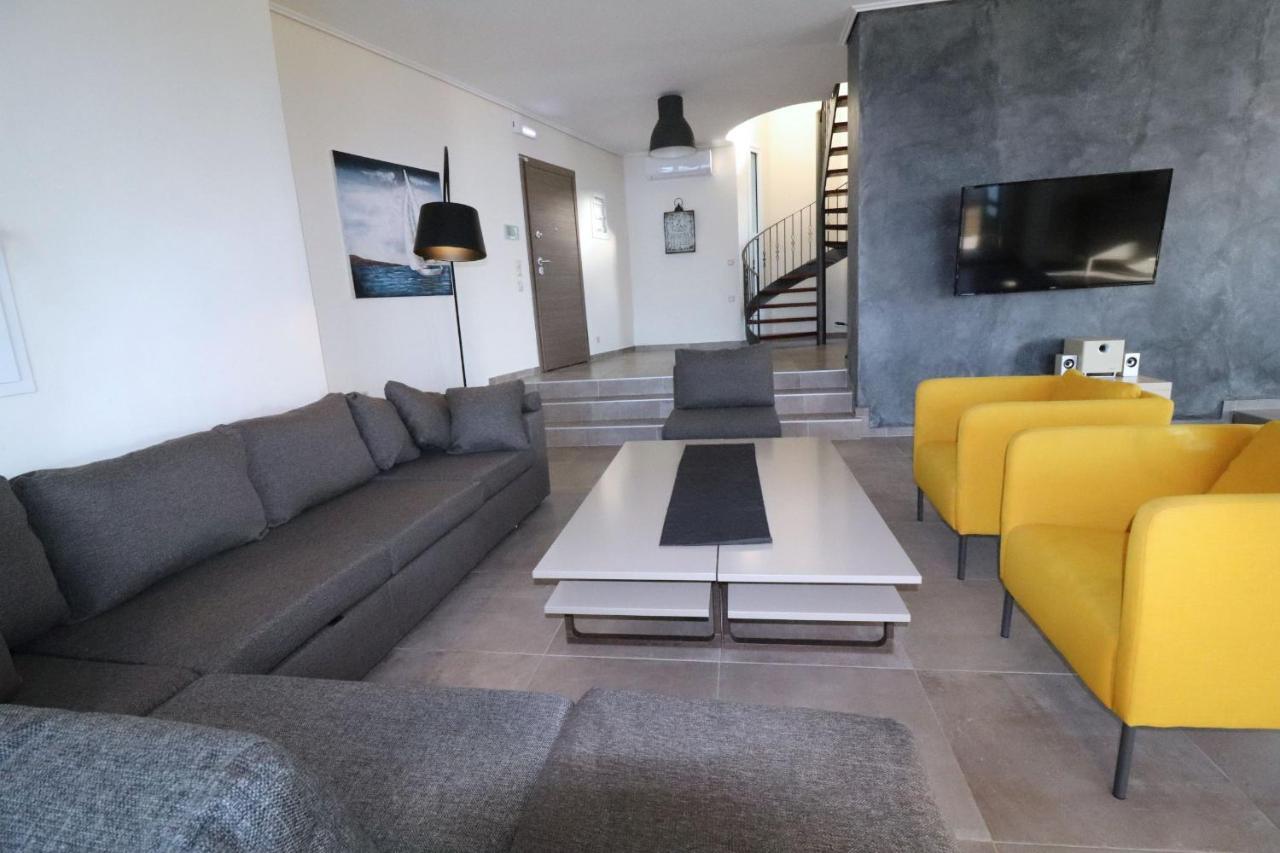 Villa Faiax Pyrgi  ภายนอก รูปภาพ