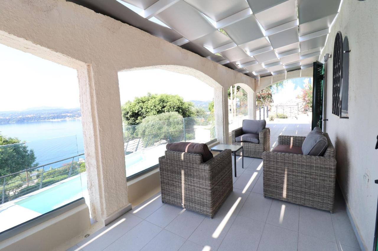 Villa Faiax Pyrgi  ภายนอก รูปภาพ
